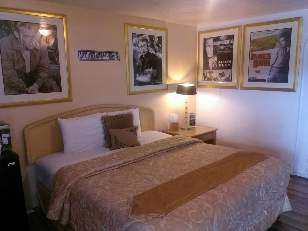 El Trovatore Motel Kingman Phòng bức ảnh